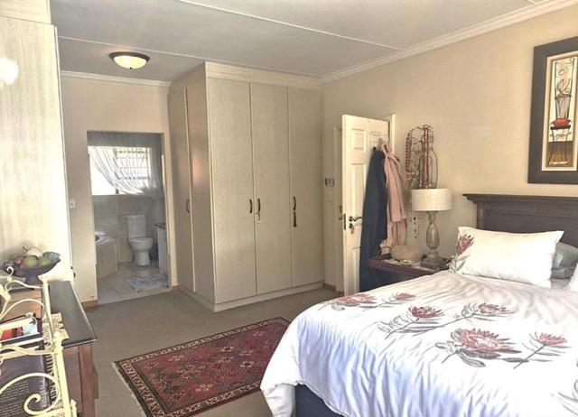 3 Bedroom Property for Sale in Reebok Western Cape